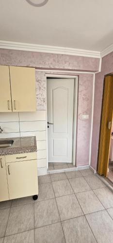 Konyha, Apartmani Roki in Tuzla