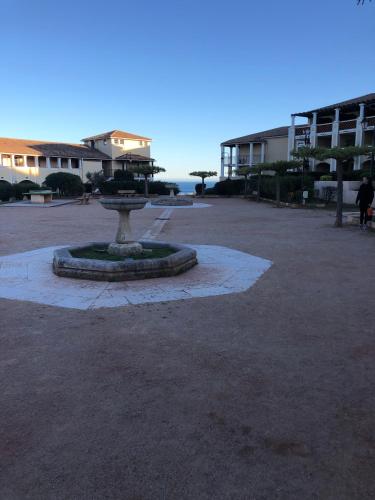 T2 climatise wifi piscines parking in Saint-Raphael