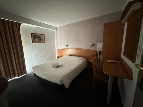 1 queen bed