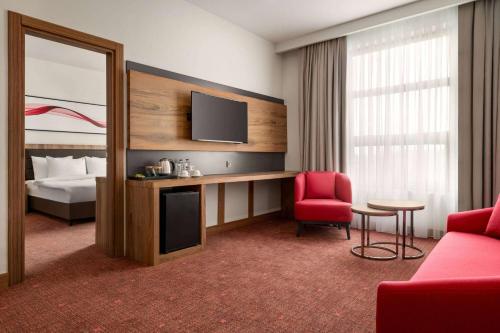 Ramada by Wyndham Karacabey Room Type - King Corner Suite - Smoking