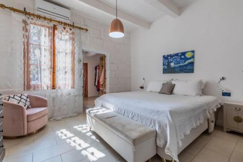 Suite 7 at Palazzo Seraphim Boutique living in St Julians, Saint Julianʼs (fotografie 5)