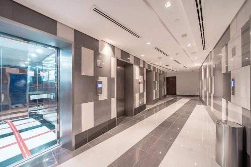 StoneTree - Spacious Studio - The Matrix - image 9