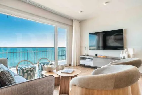 Seaview coastal apartment in Benalmadena by REMS photo 2