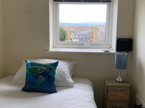 Shore Enough - Morecambe Sea Front Apartment