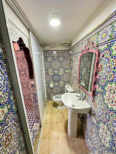 دش, Hostel Speakeasy Fes in فاس البالي