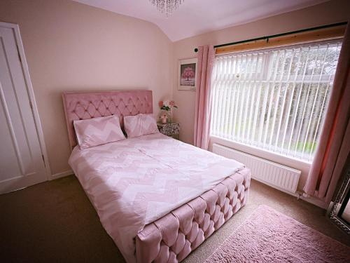 Entire 3-Bedroom Home in Oldham - Guest house