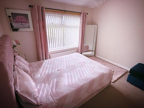 Entire 3-Bedroom Home in Oldham - Guest house