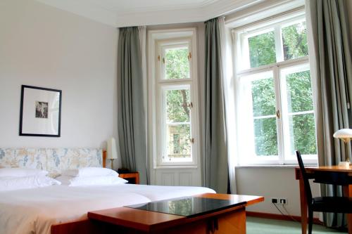 Comfort Double or Twin Room