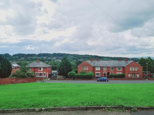 Entire 3-Bedroom Home in Oldham - Guest house