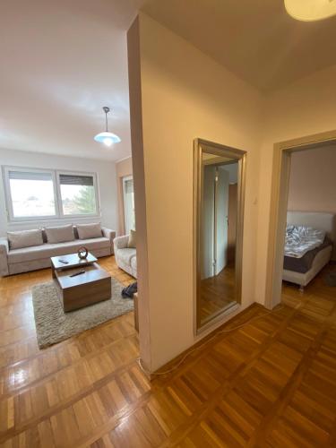 SKY2 APARTMAN in Bajnat