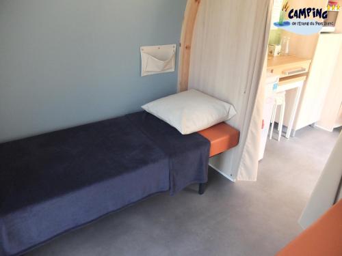 2 bedrooms, 3 beds