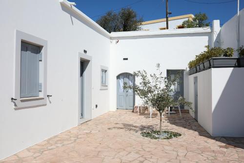 Serendipity Living in Livadi (Cythera)