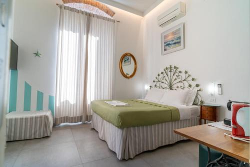 Deluxe Double Room room in Teresa Rooms & Suites