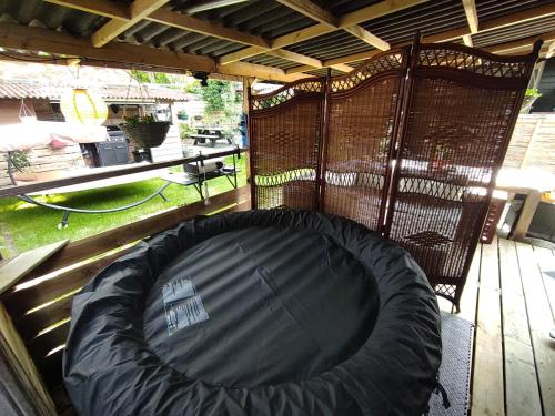 "Tempat Senang" chalet on the beautiful Veluwe with airco sauna bbq jacuzzi beamer and dog "Tempat Senang" chalet on the beautiful Veluwe with airco sauna bbq jacuzzi beamer and dog