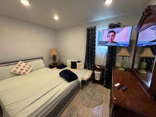 Nice 3 bedrooms apt 4 lovely group family 15 mins 2 NY City.