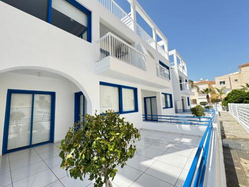 Aphentrika Apartments - image 4