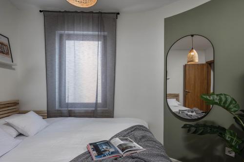 Apartment image 6