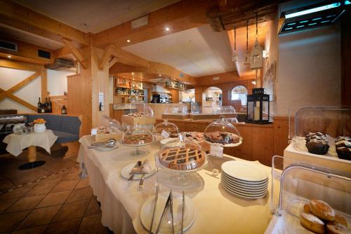 Hotel Interalpen - image 11