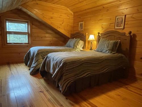 Parkland - 3 Bedrooms 35 Baths Sleeps 10 home - image 7