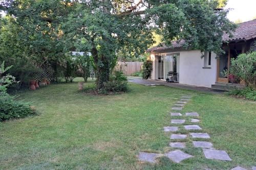 Logement bucolique Chez Didier et Fernando - Location saisonnière - Pessac