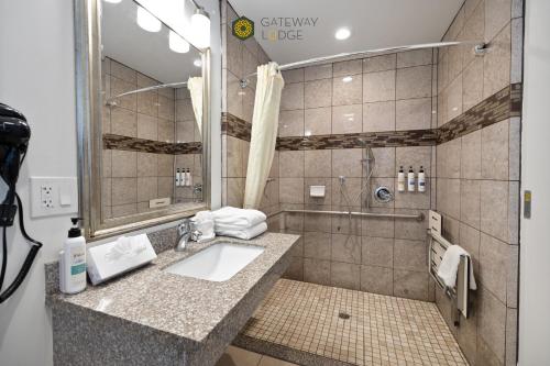 Queen Room - Disability Access