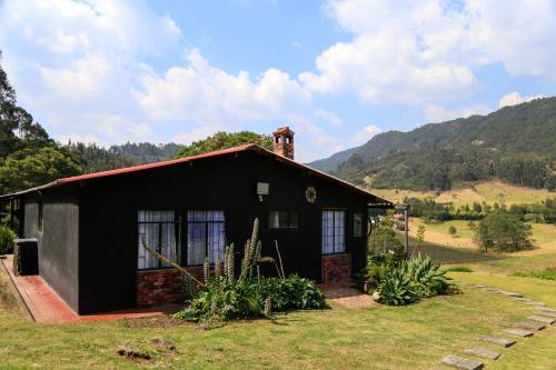 Casa de Campo en la Montaña Negra-Subachoque