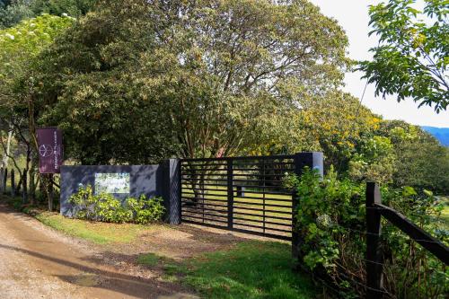 Casa de Campo en la Montaña Negra-Subachoque