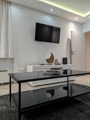 Top Belgrade Apartments - image 13