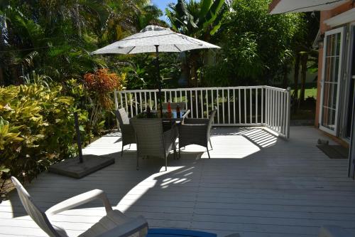 Irie Vibes by the beach Irie Vibes by the beach