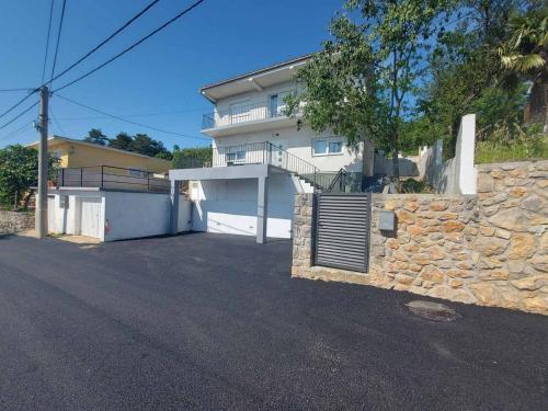 Family friendly house with a swimming pool Dramalj, Crikvenica - 22827