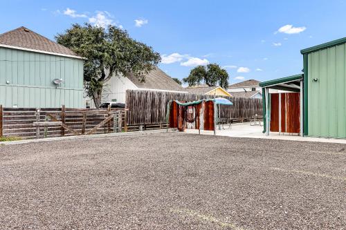 Casas Coastal Experience Cabin A in Rockport, USA