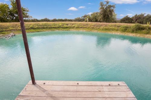 Hill Country Mirage in Bandera, USA