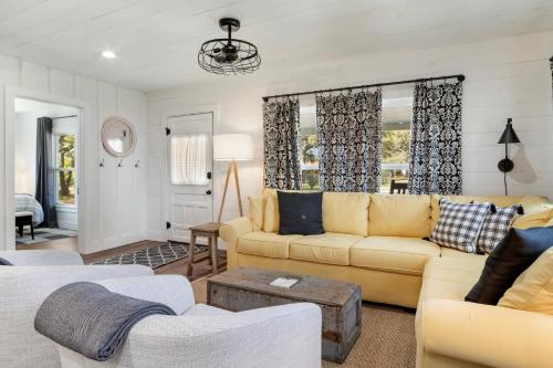 Hill Country Mirage in Bandera, USA