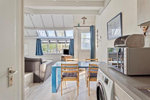 Exterior view, Albatros 25 P101 in Nieuwpoort