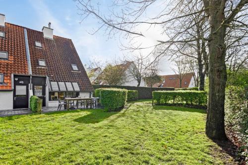 Exterior view, Albatros 25 P101 in Nieuwpoort