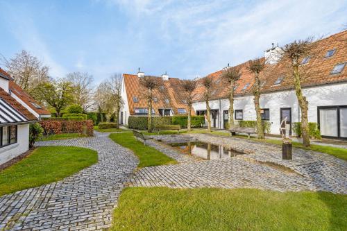 Exterior view, Albatros 25 P101 in Nieuwpoort