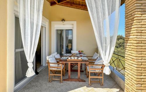 Exterior view, 3 Bedroom Gorgeous Home In Koroni in Agios Georgios