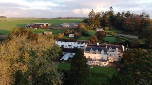 Viesnīcas āriene, No 4 Trelawney Apartment - Onsite Bar - Restaurant - Horse Riding in Menheniot