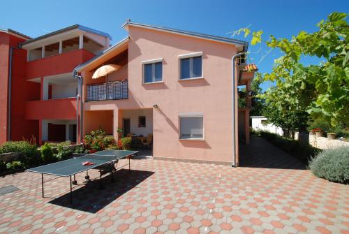 Ieeja, Apartments Darko in Rovinjsko Selo