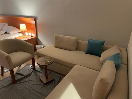 غرفه فندقيه للإيجار أبراج مول العرب Aeon Towers - image 5