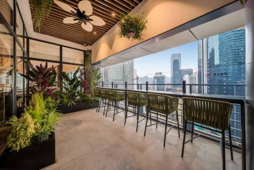 陽台/露台, 重慶大世界君亭酒店（解放碑洪崖洞店） (SSAW Boutique Hotel (Jiefangbei Hongyadong Branch) ) in 重慶