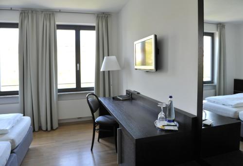 Tandem Hotel - image 3