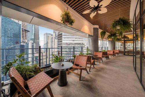 陽台/露台, 重慶大世界君亭酒店（解放碑洪崖洞店） (SSAW Boutique Hotel (Jiefangbei Hongyadong Branch) ) in 重慶