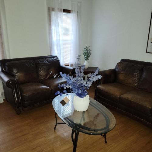 Entire house - 4 Bedroom-Enfield in Enfield, USA