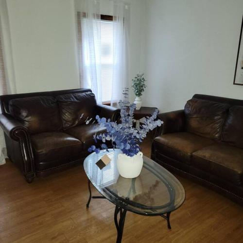 Entire house - 4 Bedroom-Enfield in Enfield, USA