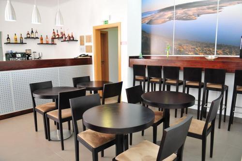 Vicentina Hotel - image 8