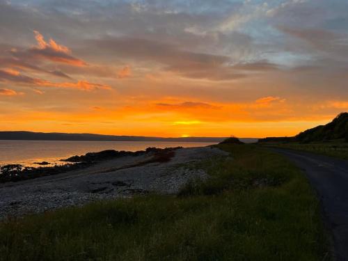 Pirnmill Home with a view in 卡羅代爾