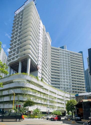 Lush Residences Makati, Manila
