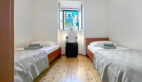 One-Bedroom Apartment image 10
