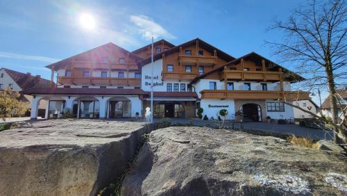 Hotel Berghof - Petersberg